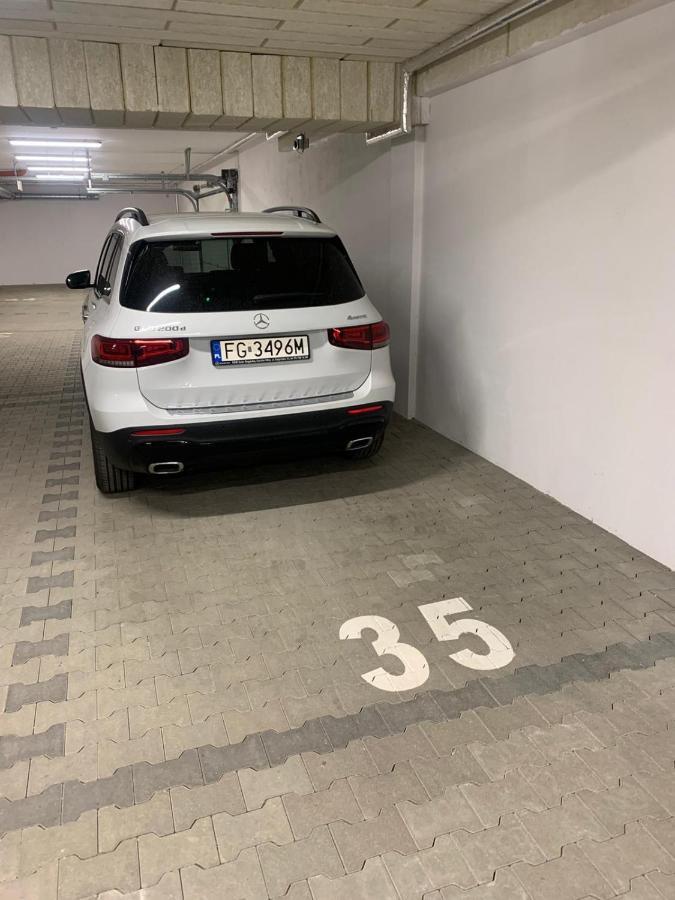 Apartament Moniuszko Z Parkingiem Podziemnym Gorzow Wielkopolski Dış mekan fotoğraf